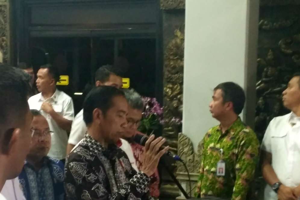 Presiden Jokowi di Bandara Soetta Presiden Jokowi di Bandara Soetta