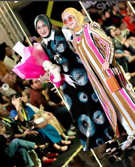 Ryana Dea dan Dian Pelangi