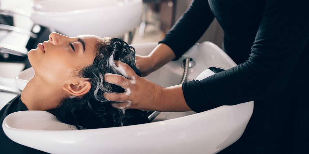 Sabun-Sampo Bayi Efektif untuk Kulit Dewasa, Mitos atau Fakta?