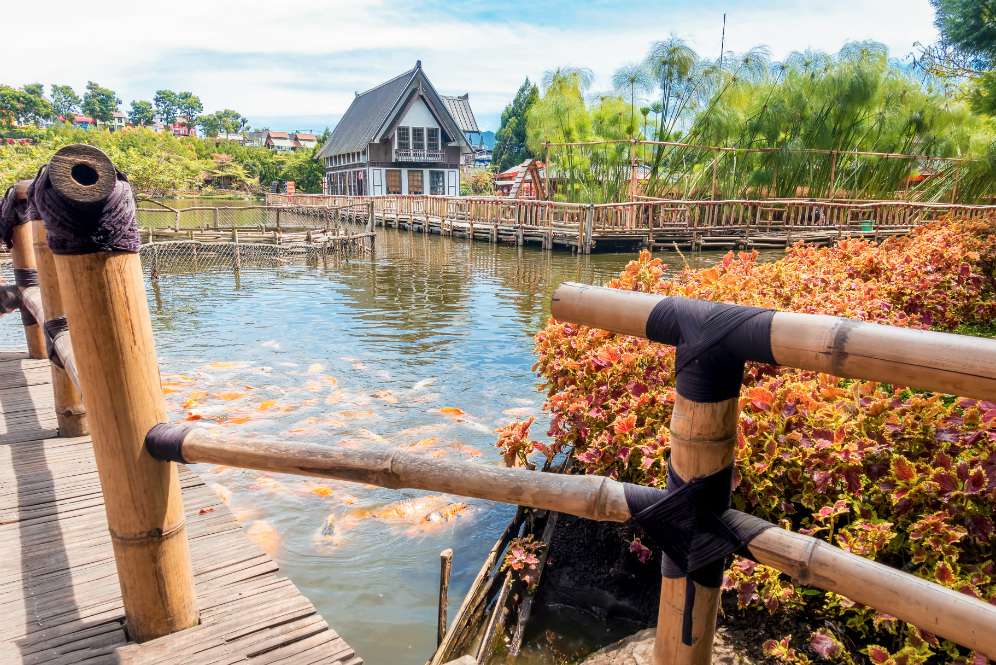 Floating Market