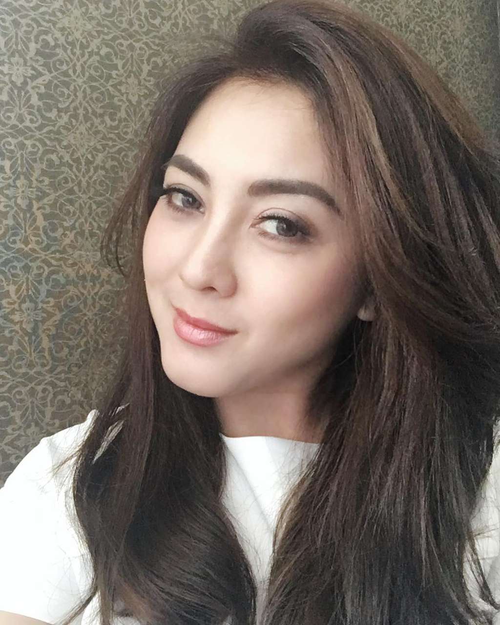 Artis Sindir Vicky