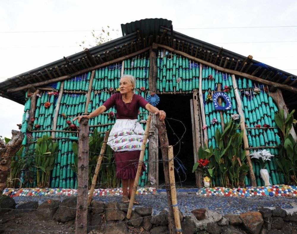Rumah Botol Plastik Rumah Botol Plastik