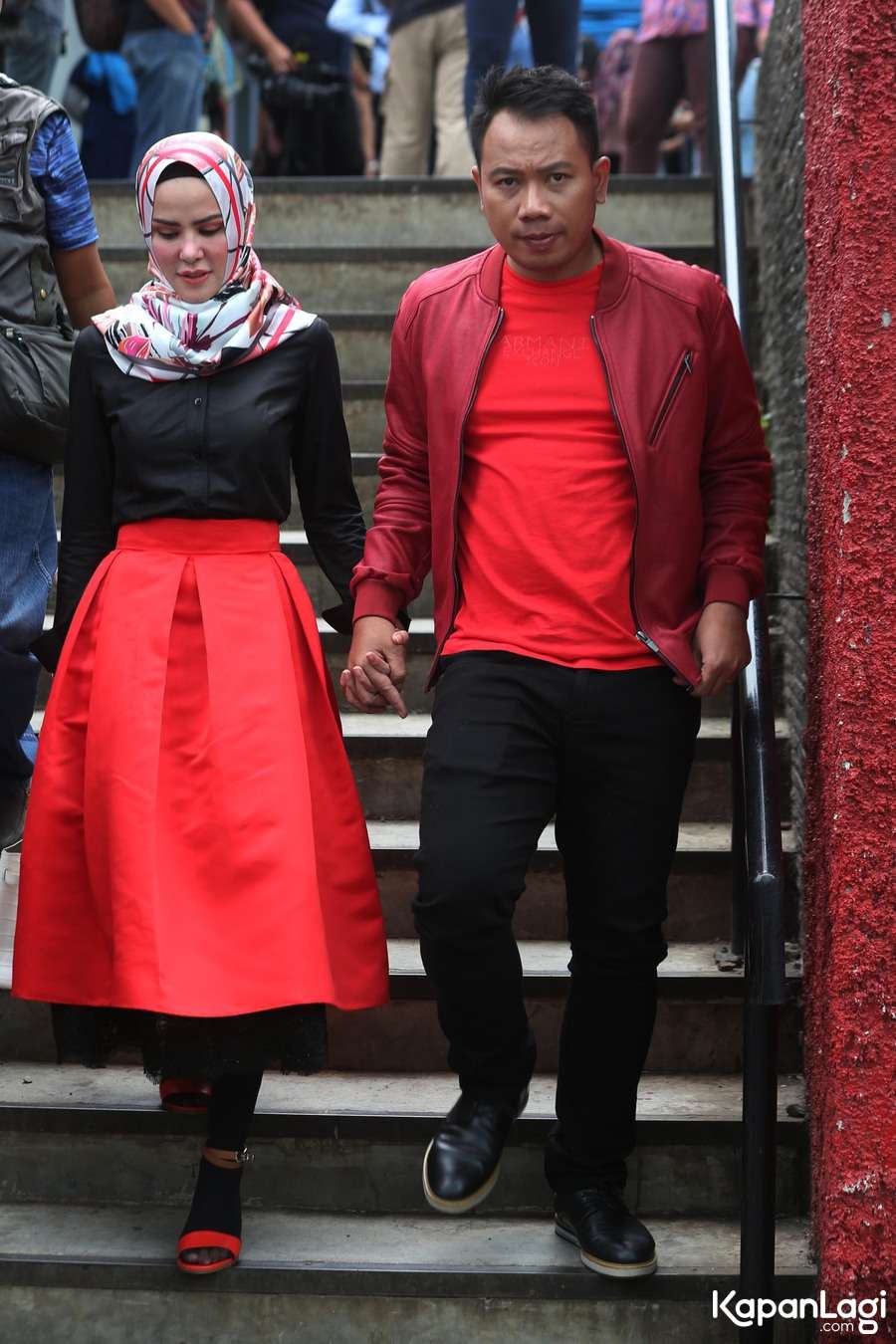 Vicky dan Angel Lelga