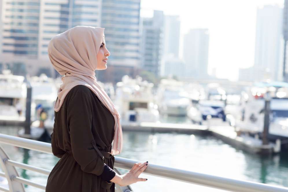 Hijab traveling