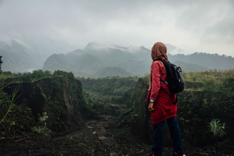 Hijab traveling