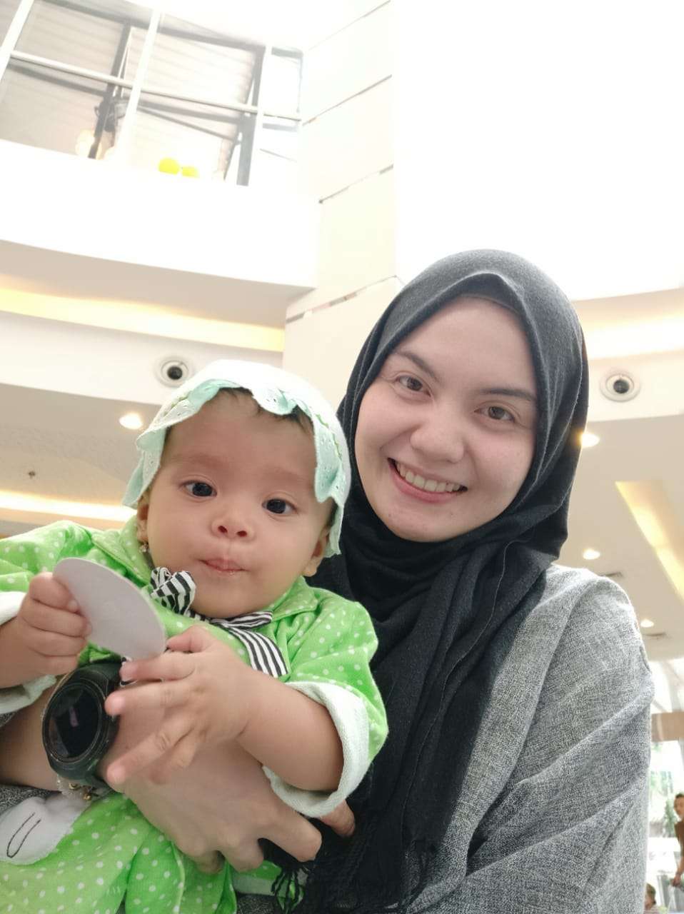 Hasil kamera depan Redmi Note 6 Pro