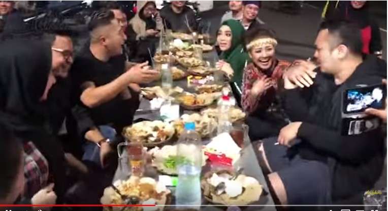 makan-makan artis
