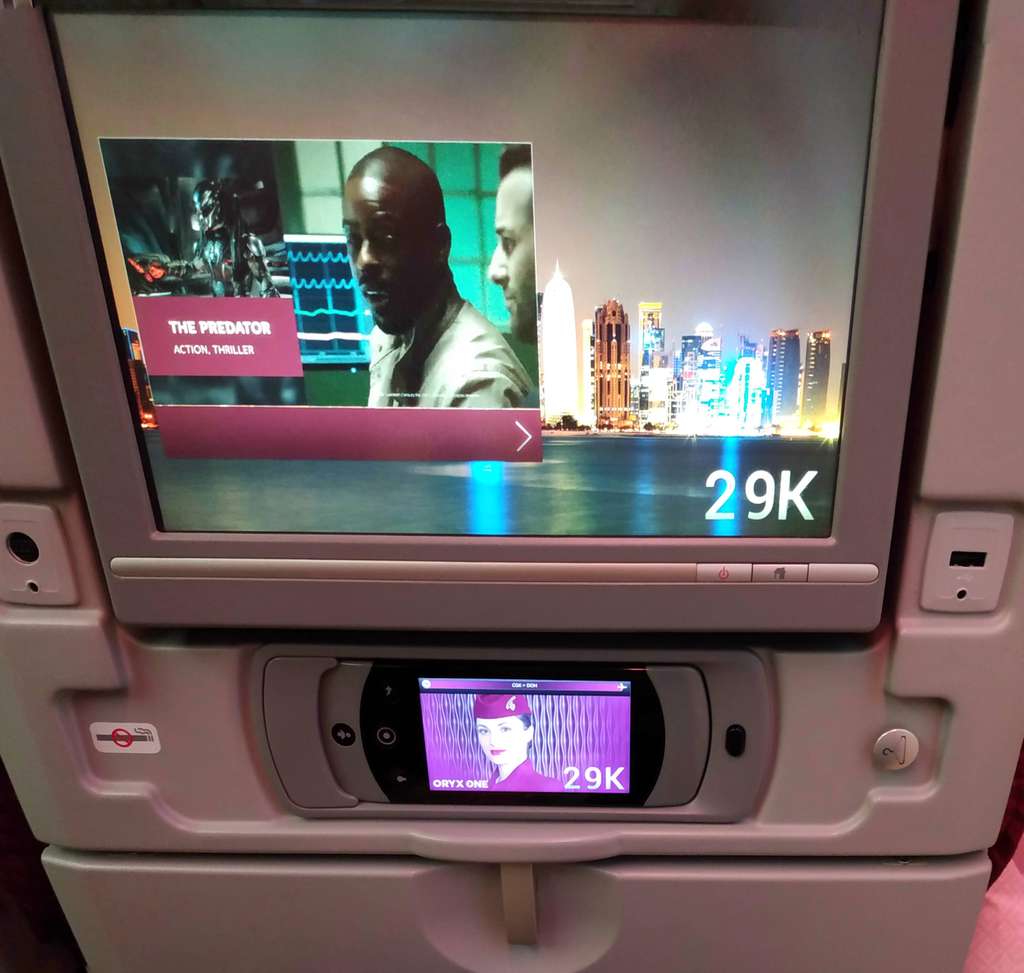 Fasilitas di kabin Qatar Airways Fasilitas di kabin Qatar Airways