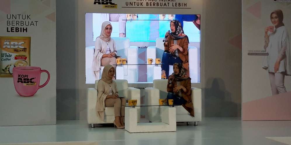 Hijab Sketch Competition Yogyakarta