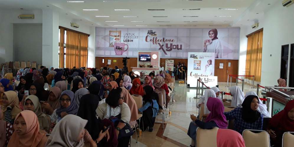 Hijab Sketch Competition Yogyakarta
