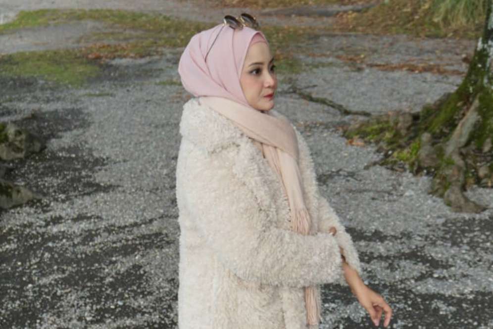Beauty influencer, Linda Kayhz di Swiss