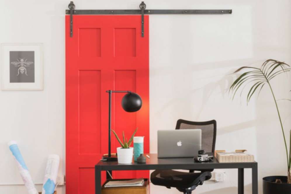 Pintu merah