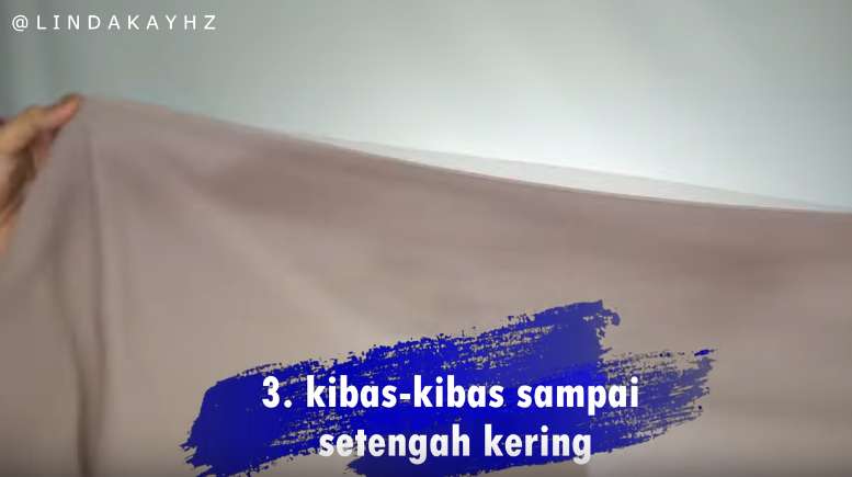 Tips Ciptakan Hijab Tegak