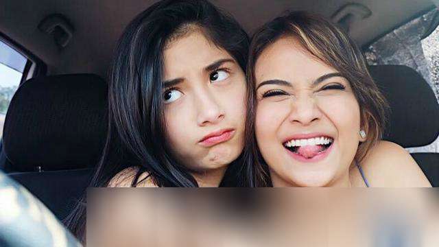 Faye dan Vanessa Angel