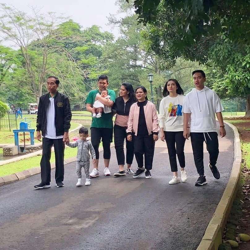 Fashion Jokowi