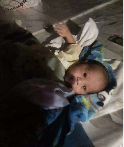 bocah yang dibuang orangtuanya di depan toko