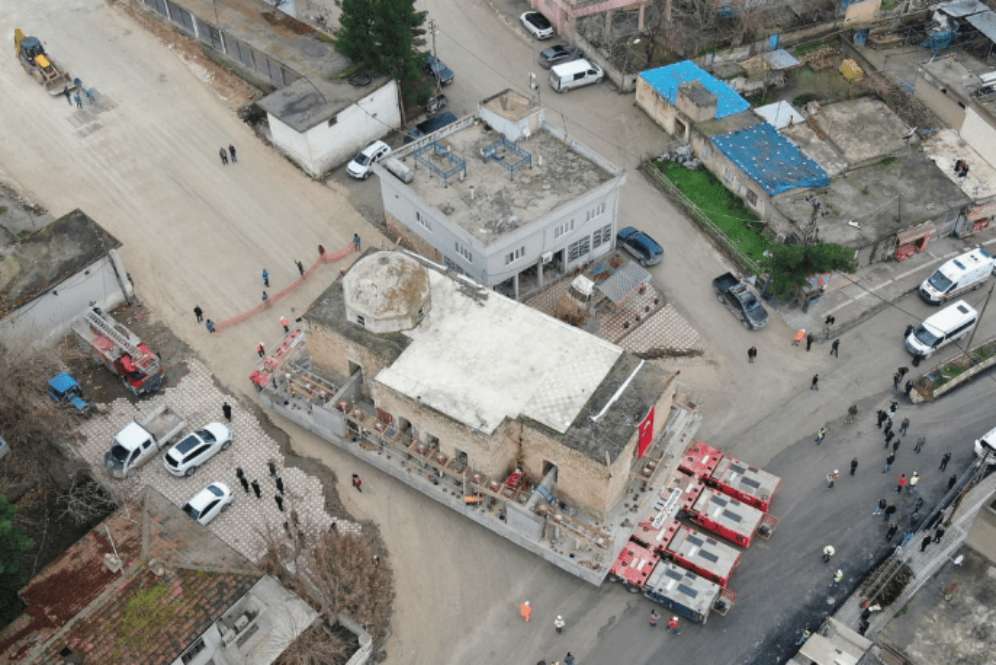 Pemindahan masjid bersejarah di Turki