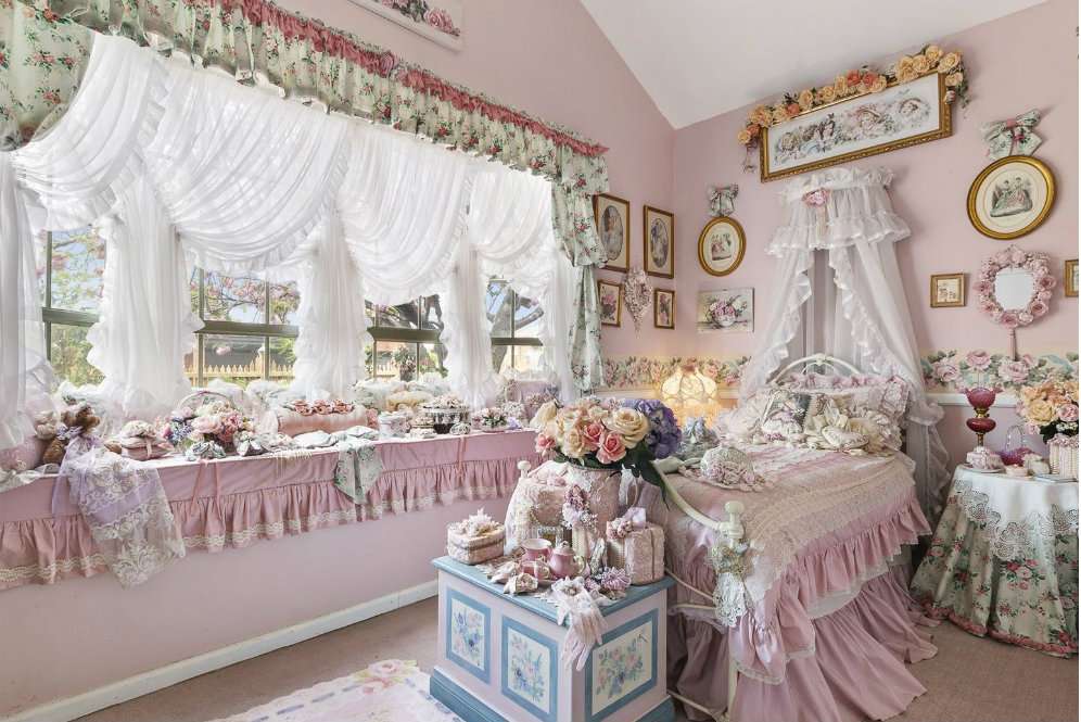 Rumah pink