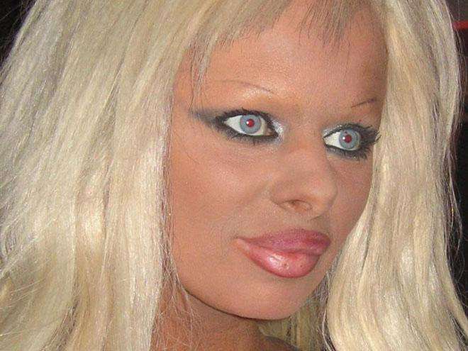 Make Up Terburuk