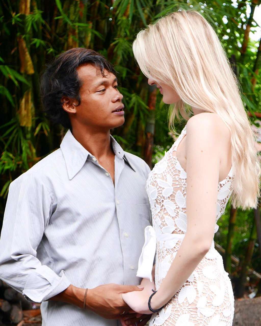 Nur Khamid dan Polly