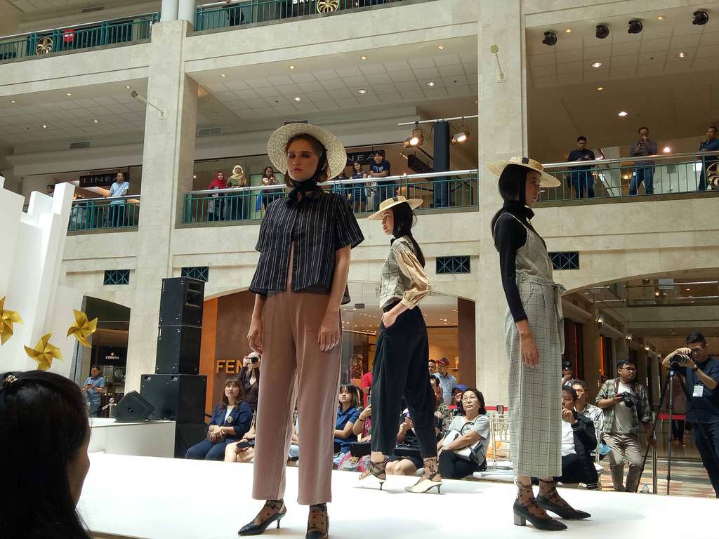 Faux the Label Faux the Label