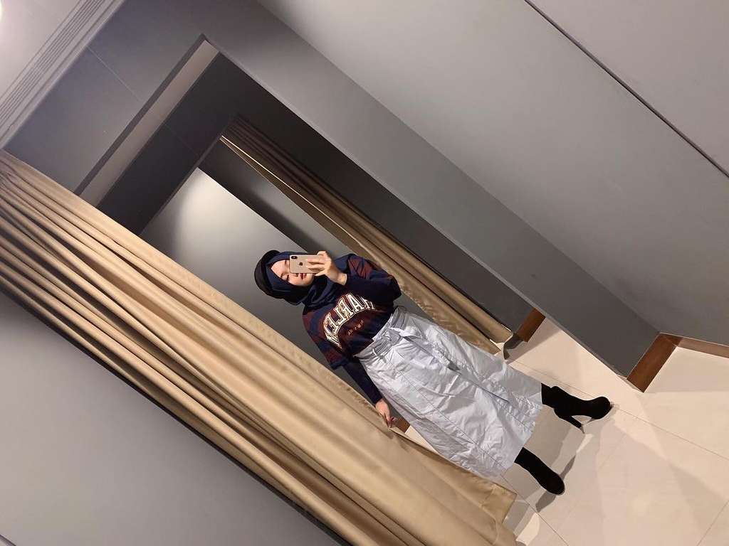 Putri Delina
