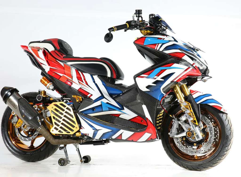 Yamaha Aerox modifikasi (2)