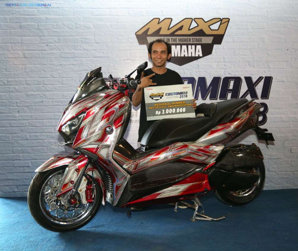 Yamaha Xmax modifikasi (1)