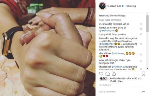 tangan genggaman Sule