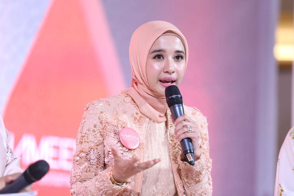 Laudya Cynthia Bella/Adrian Utama Putra