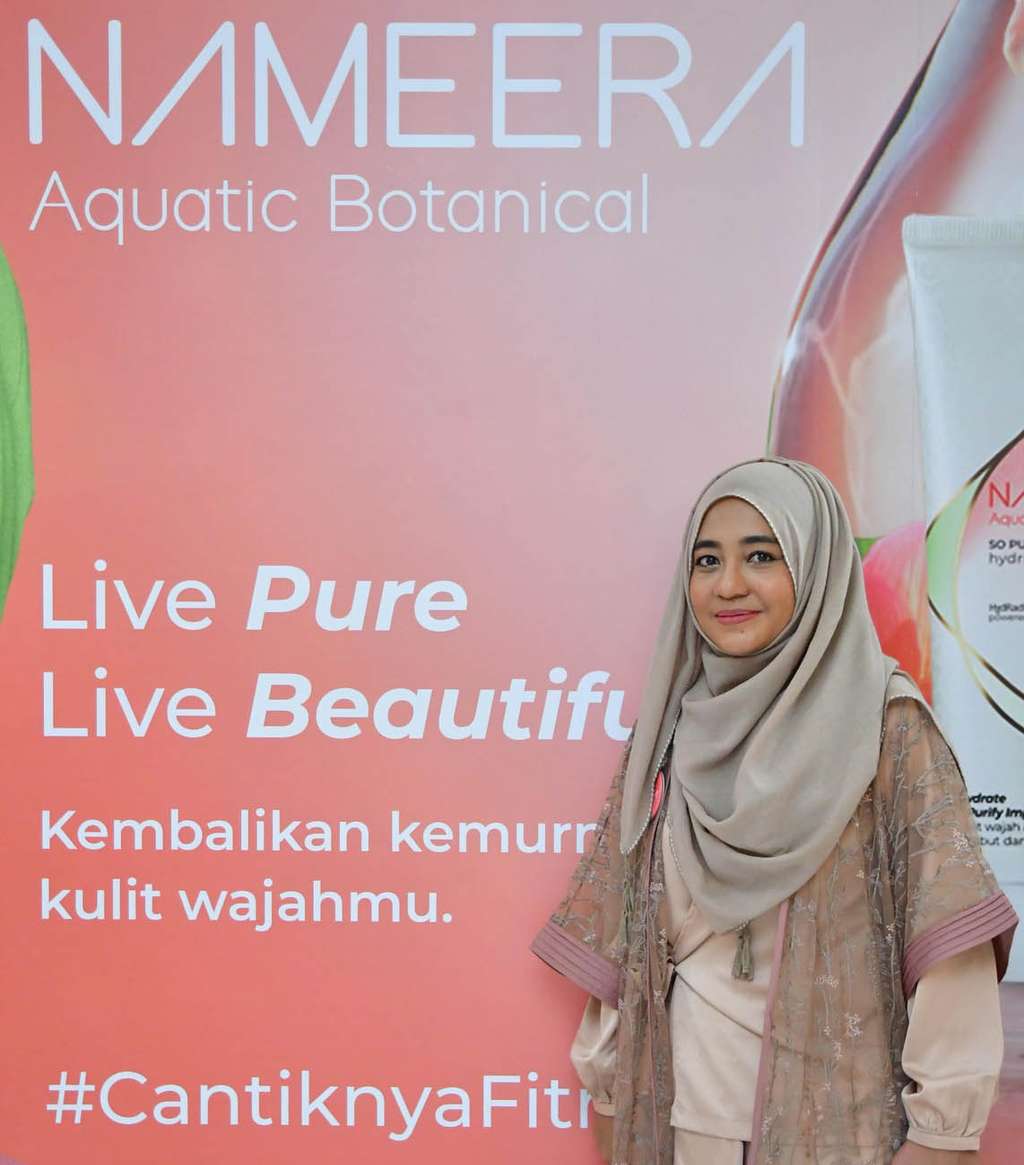 Vivi Tri Andari/Nameera Indonesia