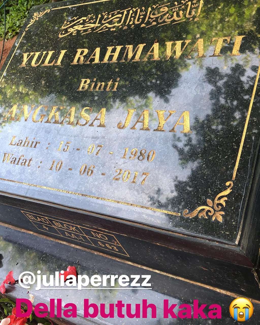 Makam Julia Perez