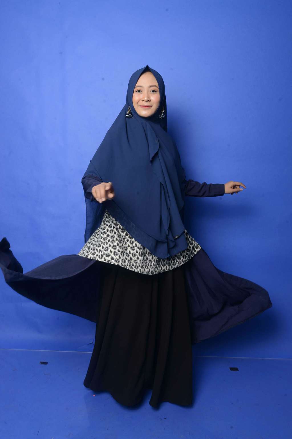 zea giena/bayu-kly