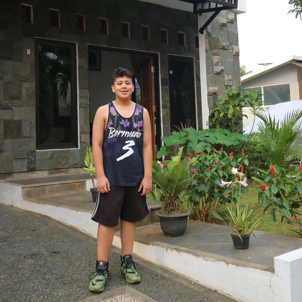 nizam hasan