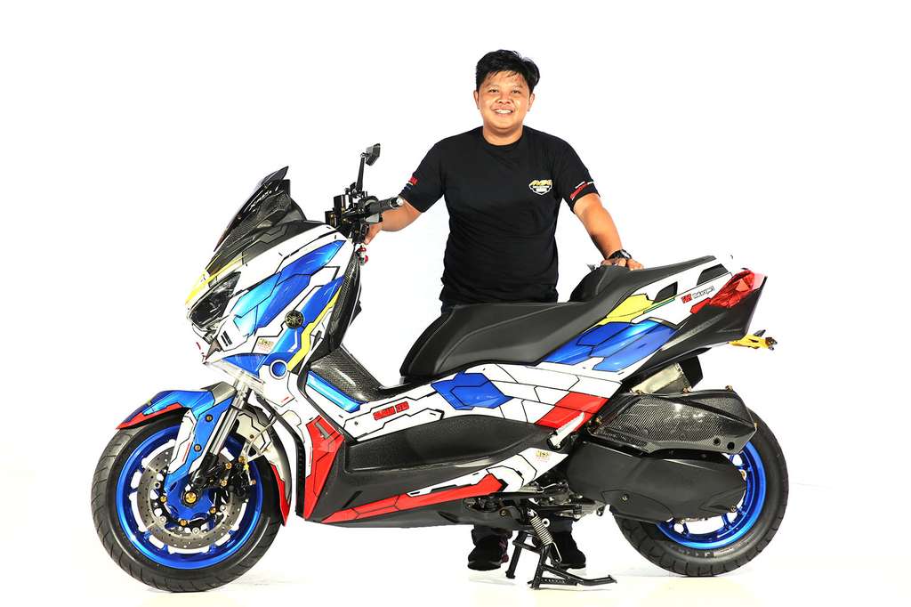 Pemenang kategori Master Class CustoMAXI Xmax.