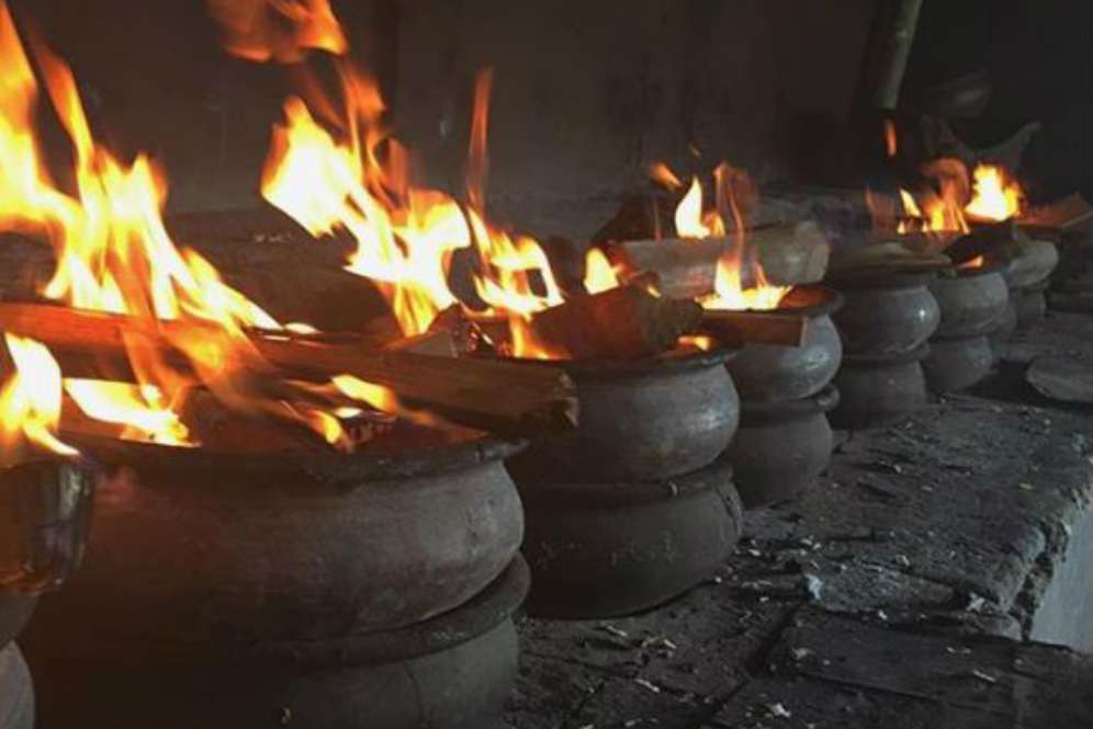 Bika dibakar