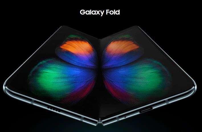 Samsung Galaxy Fold memungkinkan pengguna membuka beberapa aplikasi (Foto: TechRadar/Samsung)