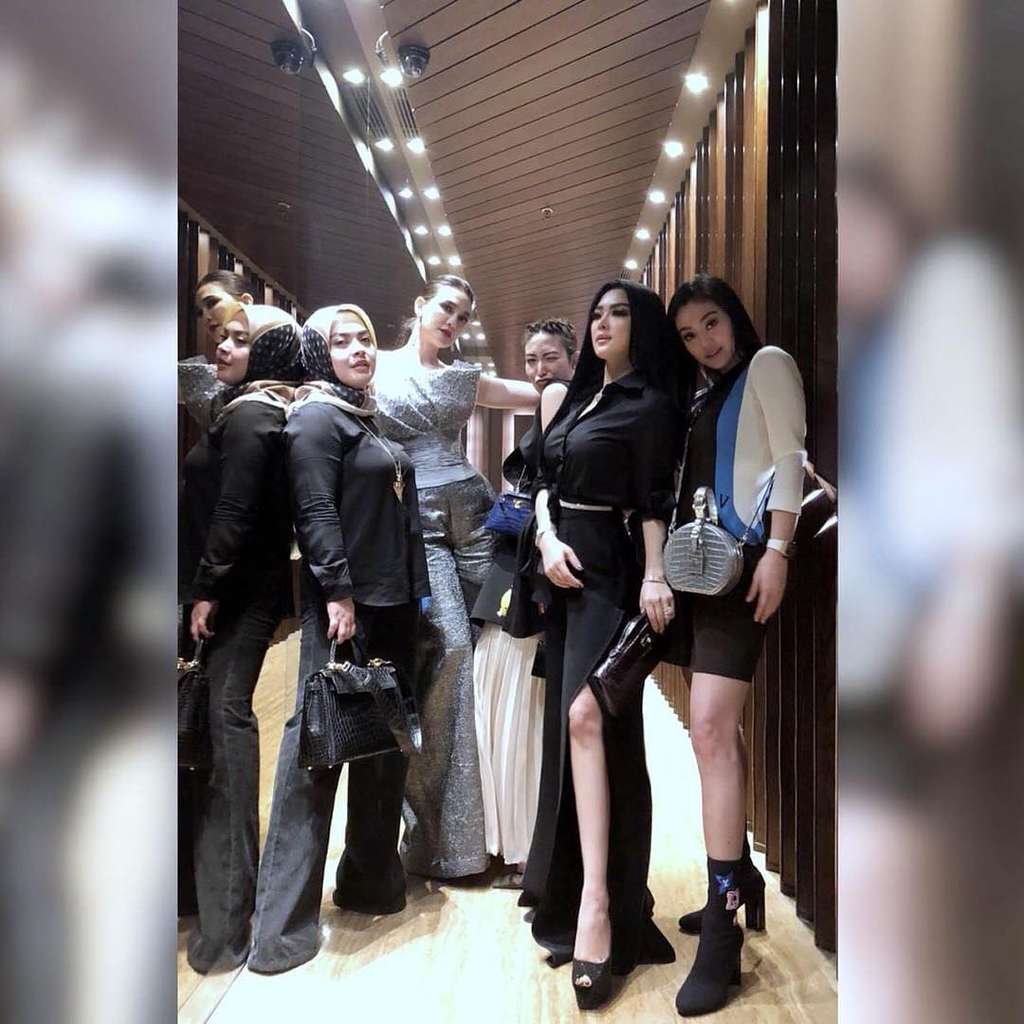 Persahabatan Luna Maya dan Syahrini