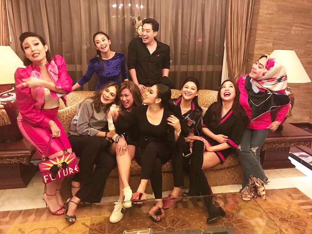 Persahabatan Luna Maya dan Syahrini