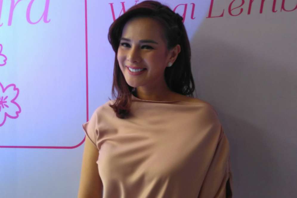 Astrid Tiar