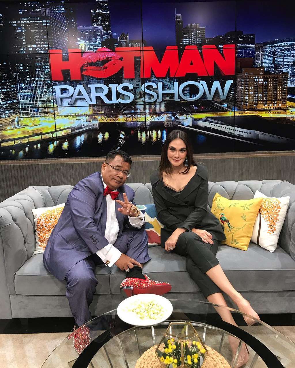 Hotman dan luna maya