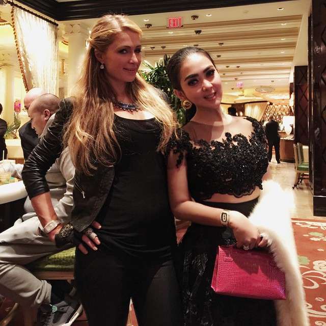 Paris Hilton dan Syahrini