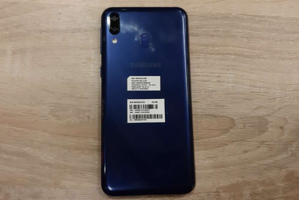 Samsung Galaxy M20