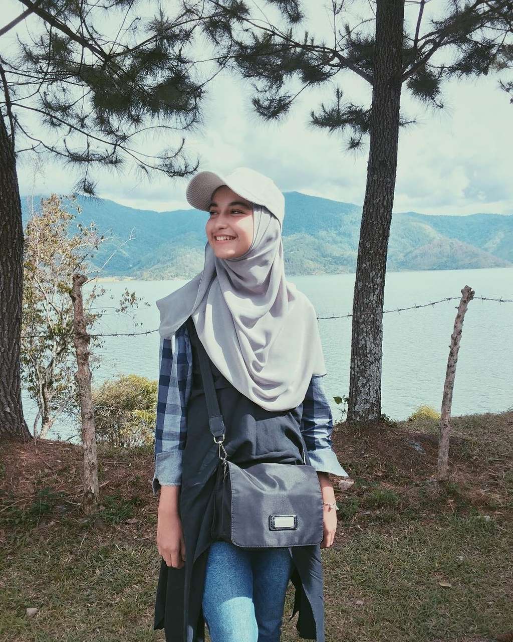 Cut Intan Nabila