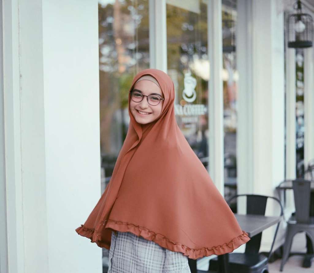 Cut Intan Nabila