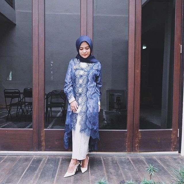 Instagram.com/restuanggraini