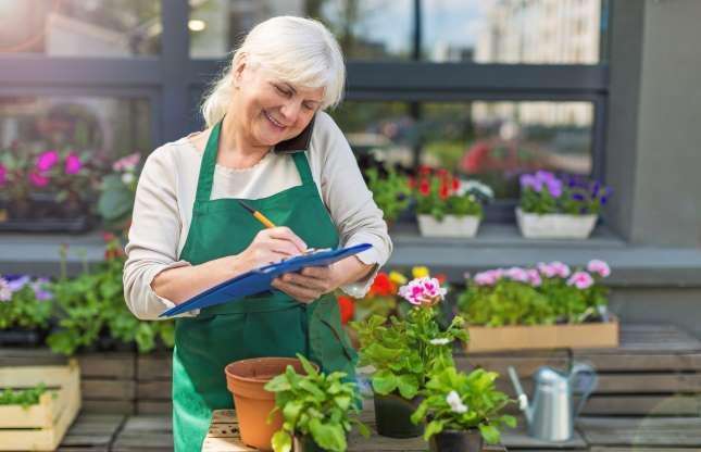 Kerja keras dan tidak berlebihan adalah rahasia berumur panjang.