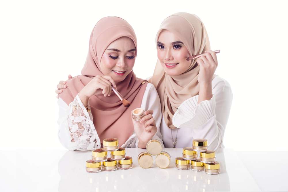 Make Up