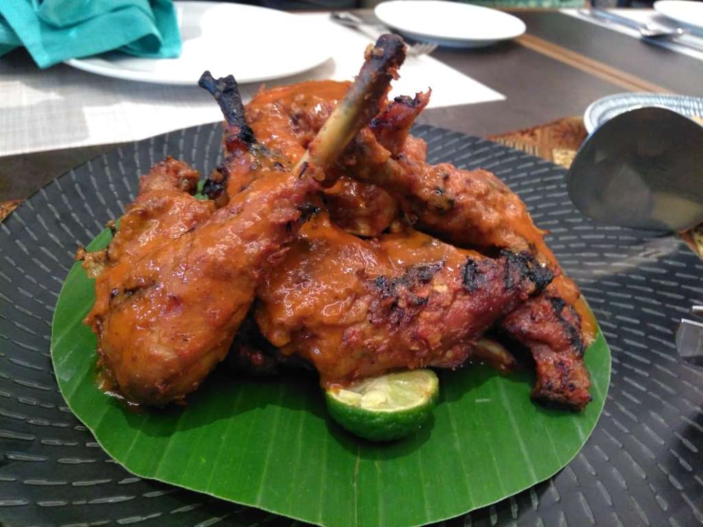 Plecing Ayam