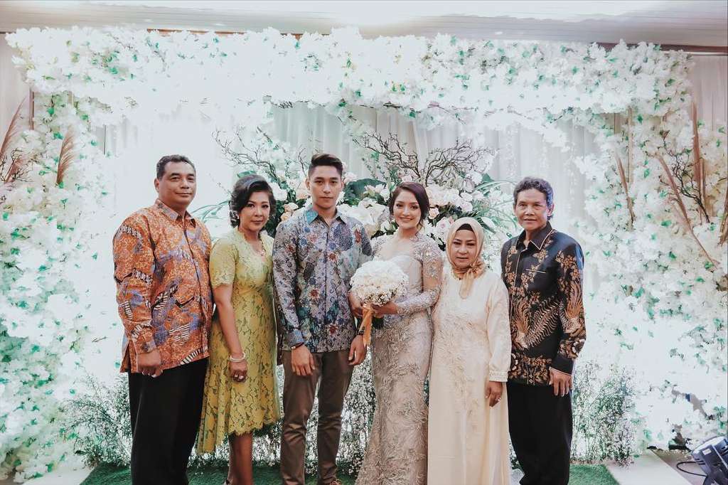 Keluarga siti badriah
